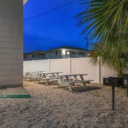 Bright Beachside Studio Walk To Main St Myrtle Beach Exterior photo