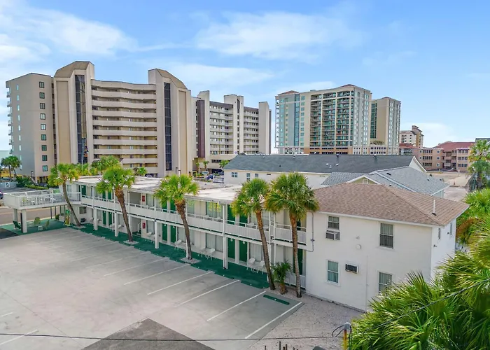 Bright Beachside Studio Walk To Main St